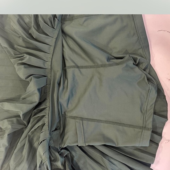 Goldhinge Green Pleated Skirt - Picture 5 of 7